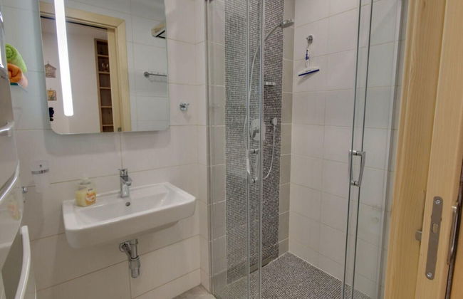 Beautiful Villa With Transportation Facilities - Foto 20