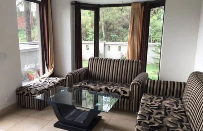 Barog Villa - Photo 3