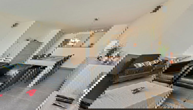 Foto 1 - Flat in Blankenberge With Ocean Views