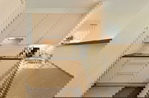 Foto 5 - Flat in Blankenberge With Ocean Views