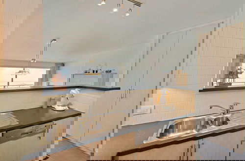 Foto 4 - Flat in Blankenberge With Ocean Views