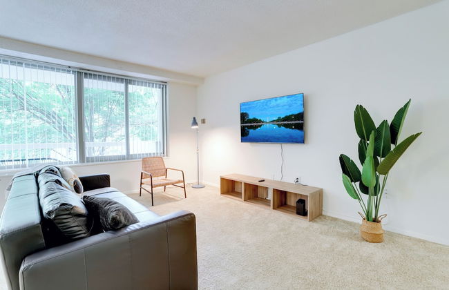 Apt Near Airport in Crystal City - Foto 23