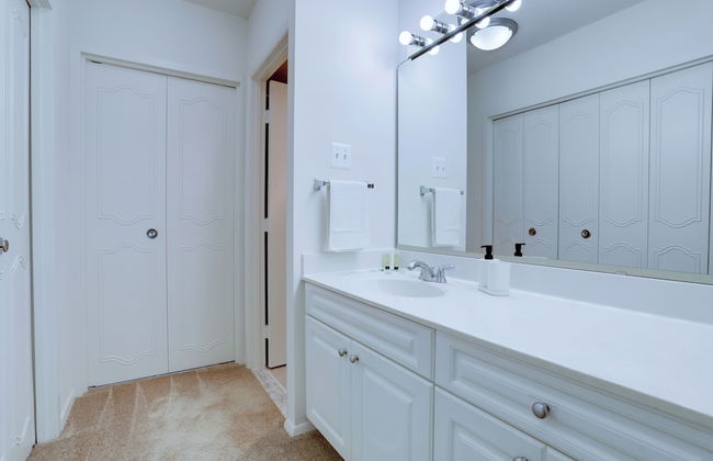 Apt Near Airport in Crystal City - Foto 32