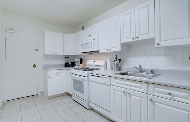 Apt Near Airport in Crystal City - Foto 18