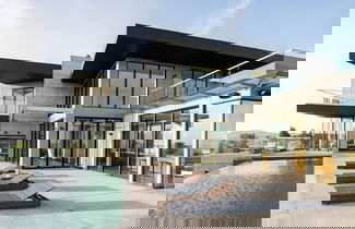 Foto 1 - Belleza by Avantstay Hilltop Mansion w Pool Panoramic Views Ultra Modern Interior