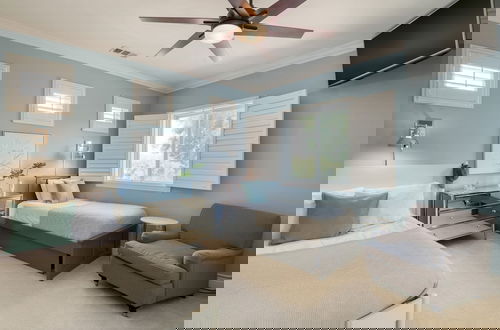 Foto 33 - Grand Contento by Avantstay Extraordinary Estate w Pool Movie Room