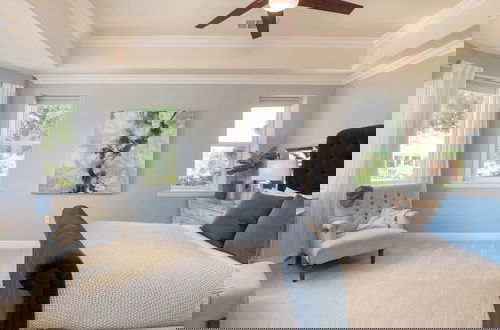 Foto 27 - Grand Contento by Avantstay Extraordinary Estate w Pool Movie Room