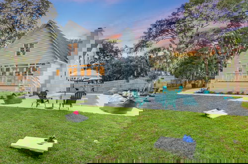 Foto 1 - Southern Oasis by Avantstay 0 5mi Walk to the Beach Pool Patio Large Yard
