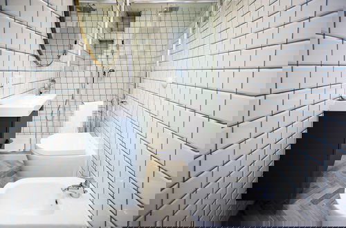 Foto 37 - Bocconi Apartments by Rentopolis