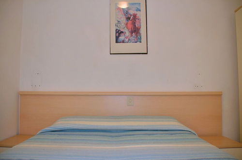 Photo 2 - Cozy Seaview Flat - Beahost