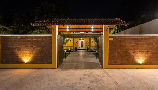 Entrada (vista interior)