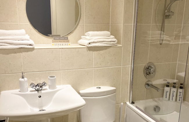 Captivating 1bed Citycentre Apartment With Parking - Foto 5