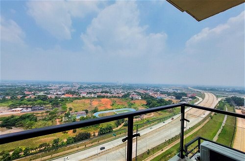 Foto 18 - Well Furnished And Cozy 2Br Sky House Bsd Apartment