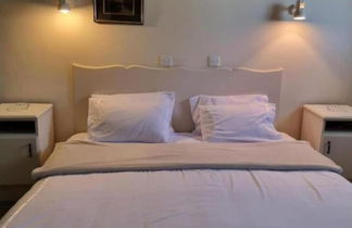 Photo 2 - Lovely Deluxe Room - 2086