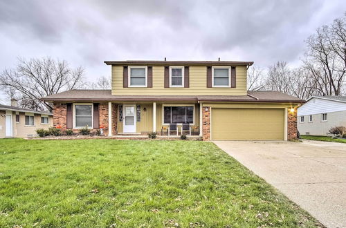 Photo 4 - Suburban Detroit Home w/ Porch, Yard & Fire Pit