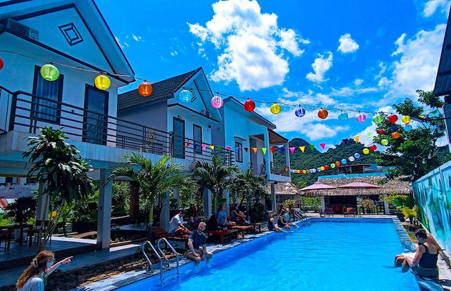 YoLo Pool Bar Villas - Photo 15
