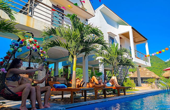 YoLo Pool Bar Villas - Photo 35