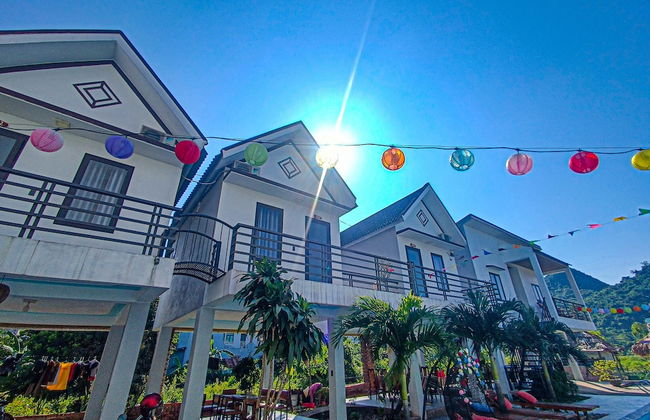 YoLo Pool Bar Villas - Photo 33