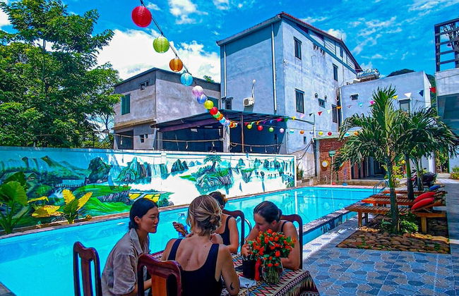 YoLo Pool Bar Villas - Photo 24
