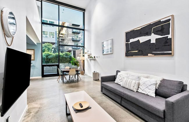 Open Loft in Redmond Core - 92 Walkscore - Foto 1