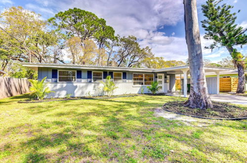 Photo 13 - Charming Sarasota Vacation Home Near Downtown