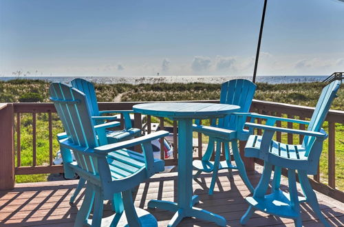 Photo 15 - Amelia Island Oceanfront Cottage w/ Deck & Grill