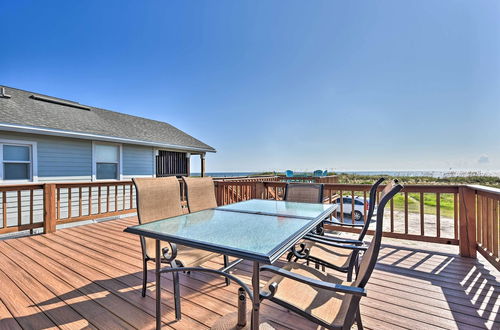 Photo 13 - Amelia Island Oceanfront Cottage w/ Deck & Grill