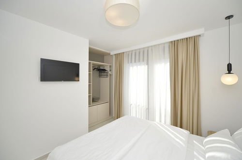 Photo 6 - Solaris Lux Apartments