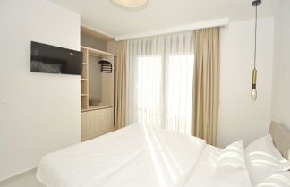 Photo 3 - Solaris Lux Apartments