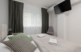 Photo 3 - Apartment Heart of Warsaw by Renters