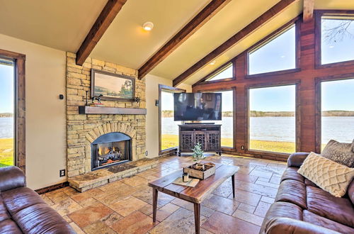 Foto 7 - Expansive Shelby Home Nestled on Lay Lake