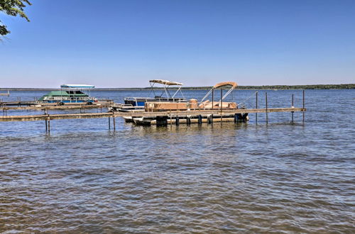 Photo 18 - Charming Pymatuning Lake House Near Park & Beach