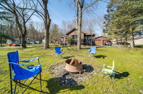 Photo 39 - Charming Pymatuning Lake House Near Park & Beach