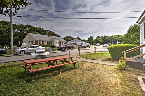 Photo 22 - Contemporary Cottage - Walk to Craigville Beach