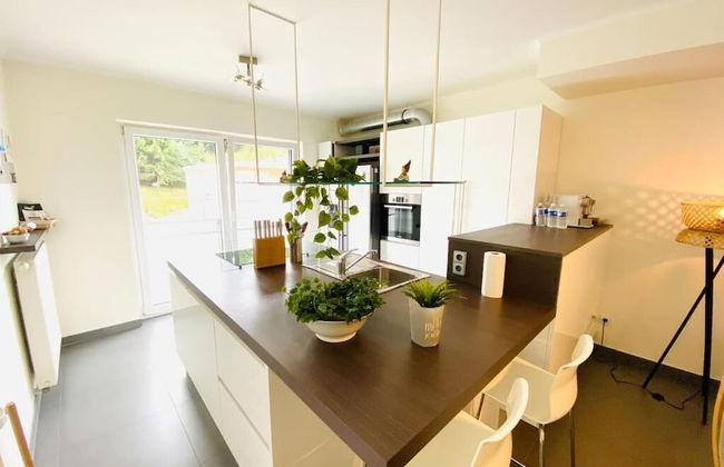 3 bedrooms in Center w Terrace&Parking - Photo 12
