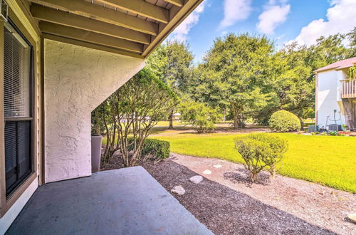 Photo 3 - Lake Conroe Luxury Golf Condo: Dining and Boating