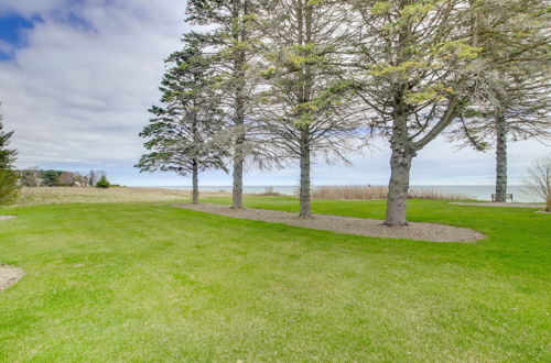 Photo 27 - Waterfront Algoma Vacation Rental on Lake Michigan