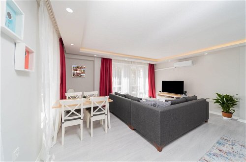 Photo 6 - Modern and Fully Furnished 1 1 Flat in Antalya