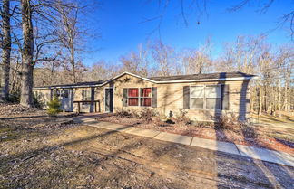 Photo 1 - Quaint Home w/ Dock & Lake Access