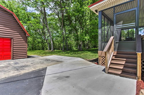 Foto 25 - Rustic Cabin w/ Screened Deck: 8 Mi to Dollywood