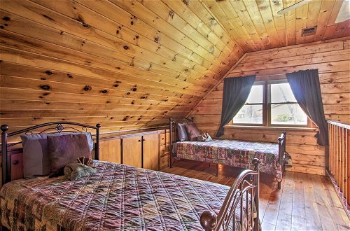 Photo 18 - Rustic Cabin w/ Screened Deck: 8 Mi to Dollywood