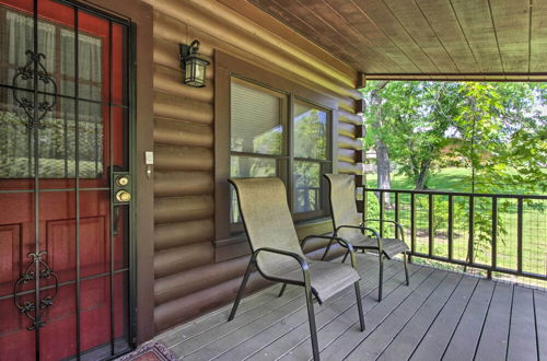 Photo 26 - Rustic Cabin w/ Screened Deck: 8 Mi to Dollywood