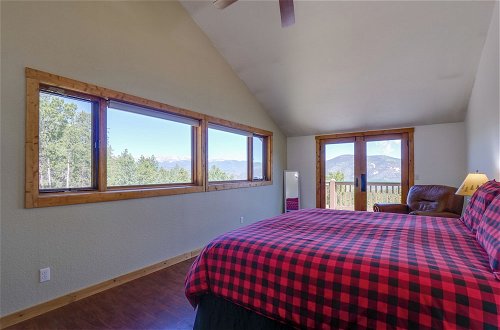 Foto 33 - Idaho Springs Cabin w/ Gorgeous Mtn Views