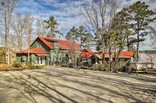 Photo 18 - Charming Waterfront Ridgeway Cabin w/ Dock