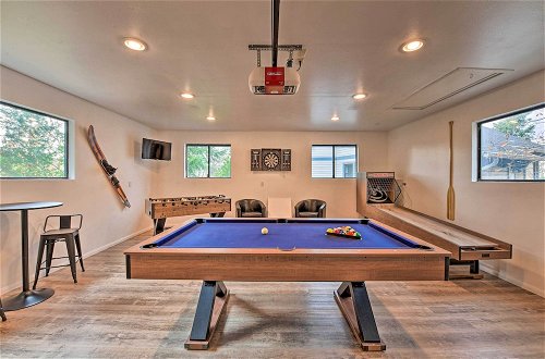 Photo 23 - 3-level Luxe Home w/ Spa, AC, Game Room & Theater