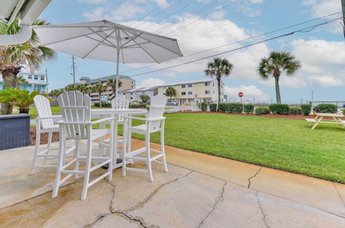 Photo 27 - Vibrant Family Condo: 100 Feet to Private Beach