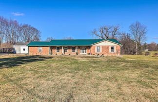 Photo 1 - Spacious Liberty Township Home w/ Large Yard