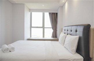 Photo 2 - Elegant And Comfy 1Br At 19Th Floor Gold Coast Apartment