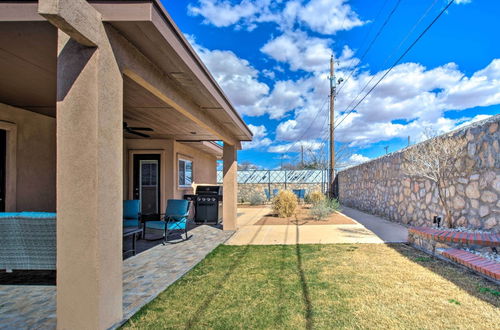 Foto 2 - Modern El Paso Home w/ Backyard & Fire Pit