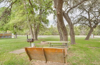 Photo 2 - 'cabana Sol' Cabin: 4 Mi to Garner State Park